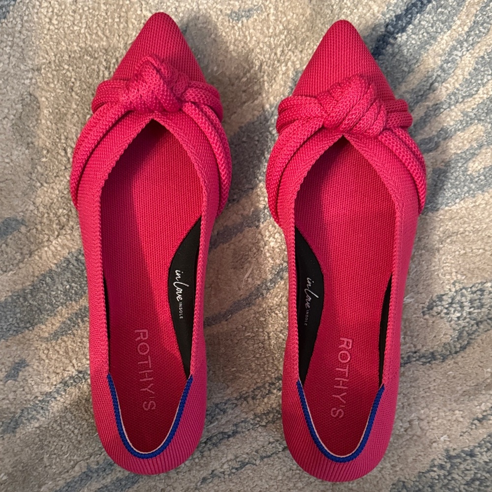Rothy's the Knot II fuchsia Ballet Flats size 8
